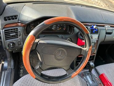 320 мерс: Mercedes-Benz 320: 1995 г., 3.2 л, Автомат, Бензин, Седан