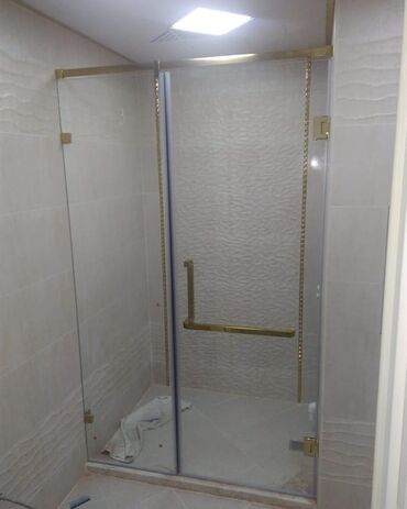 Duş kabinaları, arakəsmələr: Yeni Üstü açıq kabina, Künc üçün, Pulsuz çatdırılma — 6