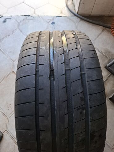 Колеса в сборе: Шина GoodYear 295 / 40 / R 21