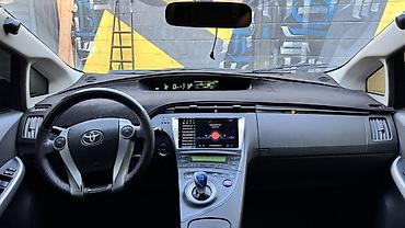 хонда адисей 2010: Toyota Prius: 2011 г., 1.8 л, Вариатор, Гибрид, Хэтчбэк — 9