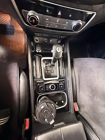 мото фила: Ssangyong Rexton: 2020 г., Внедорожник — 5