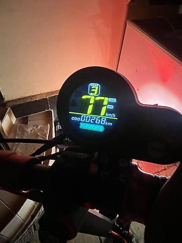 2 ci el scooter: Elektrik skuter - Güclü LED işıq sistemi: ön tərəfdə üçlü faralar və — 1