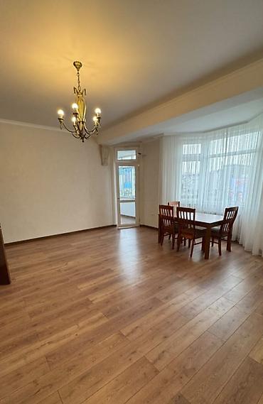 sky park: 3 комнаты, 130 м², Ала-Арча ТРЦ Элитка, 8 этаж, Евроремонт — 1