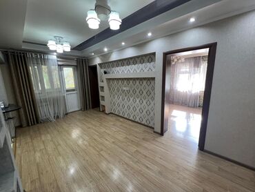 продажа квартир от собственника: 3 комнаты, 52 м², Индивидуалка, 2 этаж, Евроремонт