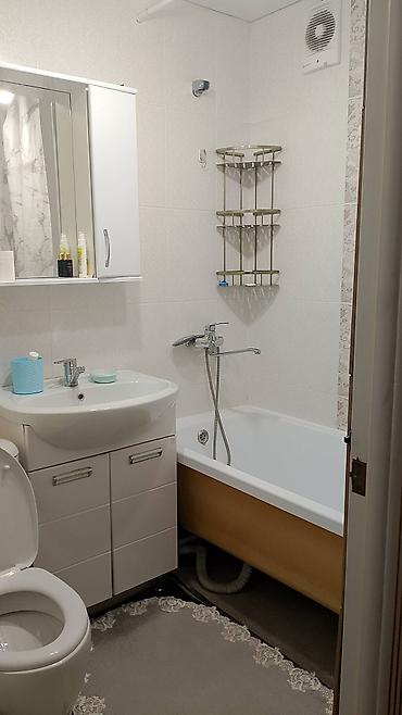 Долгосрочная аренда квартир: 3 комнаты — 9