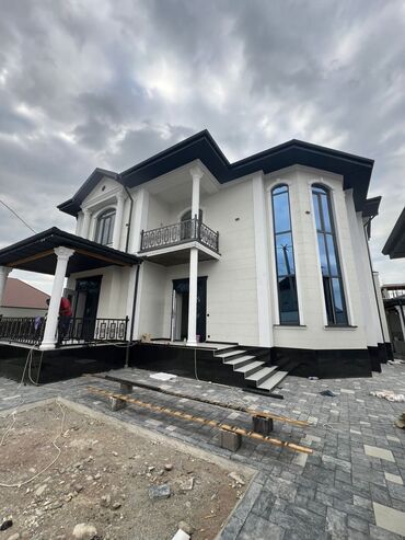 дом мраморное: Дом, 300 м², 7 комнат, Агентство недвижимости, Евроремонт