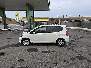 Haima: Honda Fit: 2001 г., 1.3 л, Автомат, Бензин, Хетчбек — 3