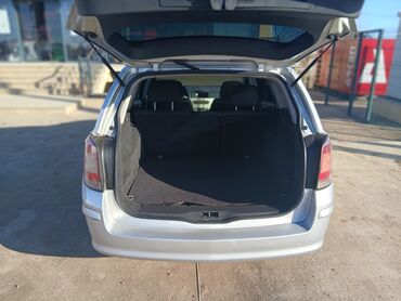 Opel: Opel Astra: 1.3 l | 2007 il 325469 km Universal — 11