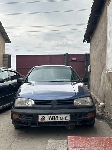 продам срочно машину: Volkswagen Golf: 1994 г., 1.6 л, Механика, Бензин