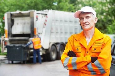 работа на эвропа: В Болгарию в компанию " Вольф" требуется водитель мусоровоза