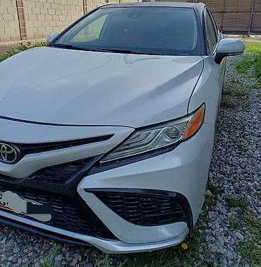 corolla 2016: Toyota Camry: 2020 г., Бензин — 1