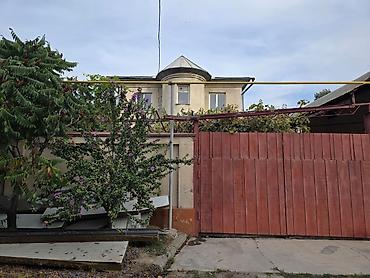 дом этажка: 6 комнат и более, 250 м², Бишкек — 2