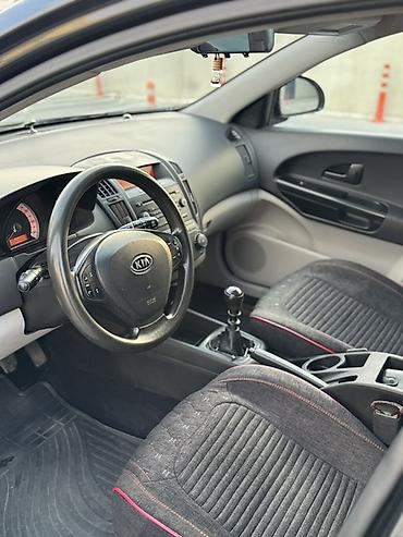 şuşe: Kia Ceed: 1.6 l | 2007 il Hetçbek — 9
