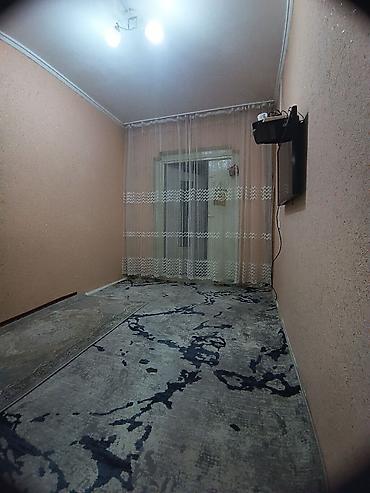 30000сом этажка квартира: 1 комната, 21 м², 105 серия, 1 этаж, Старый ремонт — 3
