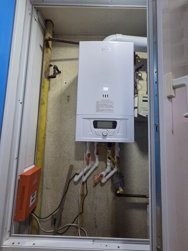 Uzunmüddətli kirayə mənzillər: Tam təchizatlı mənzil icarəsi üçün təqdim olunur. - Yataq otağı — 8