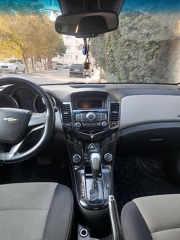 cruze sürətlər qutusu: Chevrolet Cruze: 1.8 l | 2012 il Sedan — 2