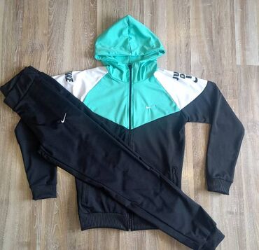 fb sister new yorker: Nike just do it ženska trenerka Novo Mokra likra Veličine s m l xl