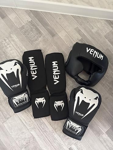 Venum boks/MMA ekipirovkası dəsti. Tərkib: Satisda bahadir lalafo.az -da Venum boks/MMA ekipirovkası dəsti. Tərkib: Satisda bahadir