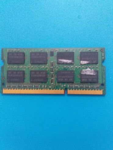 ddr3 8gb 1600mhz: Operativ yaddaş (RAM) Samsung, 4 GB, 1600 Mhz, DDR3, Noutbuk üçün, İşlənmiş