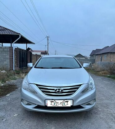 машины в оше: Hyundai Sonata: 2016 г., 2 л, Типтроник, Газ, Седан