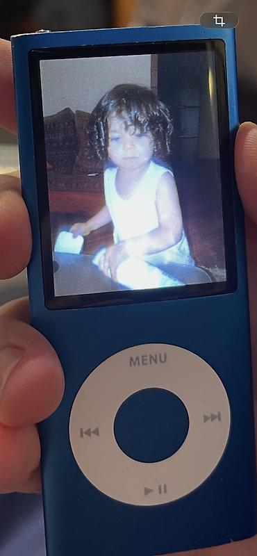 ipod плеер: Məhsul: Şüşə/kristal dekorativ kağız tutacağı (paperweight) və Apple — 2