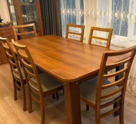 Yataq otağı dəstləri: Qonaq otağı üçün, İşlənmiş, Kvadrat masa, 6 stul lalafo.az -da Yataq otağı dəstləri: Qonaq otağı üçün, İşlənmiş, Kvadrat masa, 6 stul