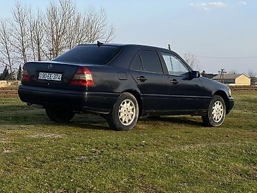 Mercedes-Benz: Mercedes-Benz C-Class: 1.8 l | 1983 il Sedan — 6