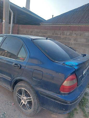 Honda Civic: 1998 г., 1.5 л, Механика, Седан