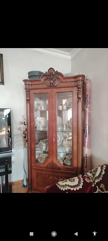 qoz şəkli: Klassik üslubda qonaq otağı mebel dəsti - Material: ağac (qoz rəngli — 1