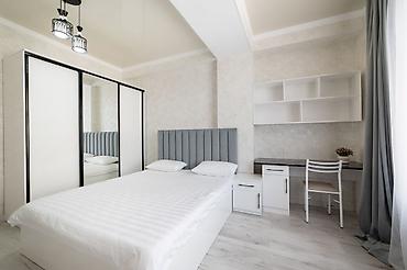 Посуточная аренда квартир: 1 комната, Душевая кабина, Постельное белье, Кондиционер — 4