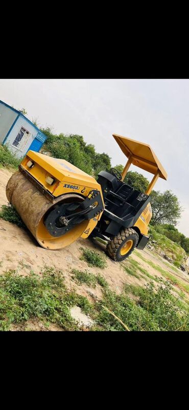 Аренда катка: Услуги катка 20 тонн 
Каток вибрационный — 3