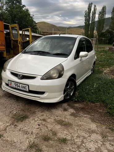 Honda: Honda Fit: 2002 г., 1.5 л, Вариатор, Бензин, Хэтчбэк