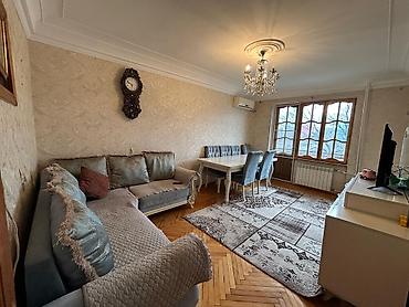 Uzunmüddətli kirayə mənzillər: 3 otaqlı mənzil – geniş eyvanlı - Planlaşdırma: uzun dəhlizli, 3 ayrı — 10