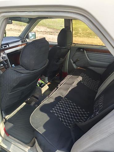 mazda f: Mercedes-Benz 220: 1987 г., Механика, Бензин, Седан — 3