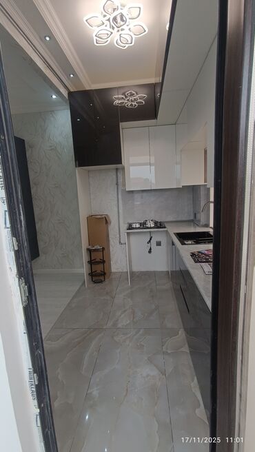 Yeni tikili: 3 otaqlı, Yeni tikili, 82 kv. m — 19