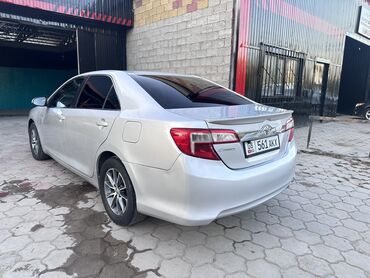 афтамат машна: Toyota Camry: 2013 г., 2.5 л, Типтроник, Бензин, Седан