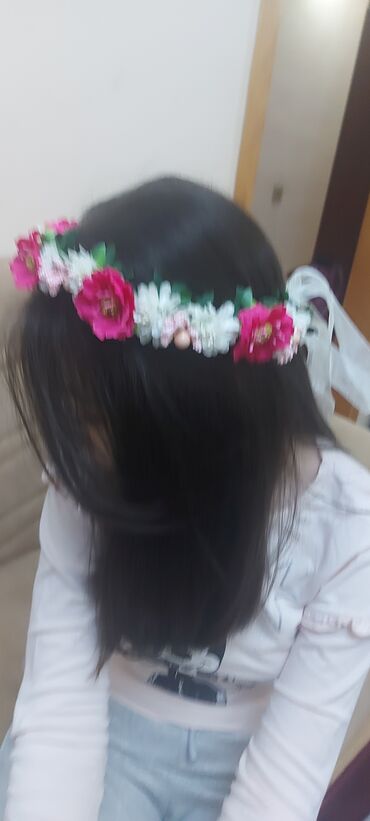 Saç aksesuarları: Celengler her biri 10 azn — 6