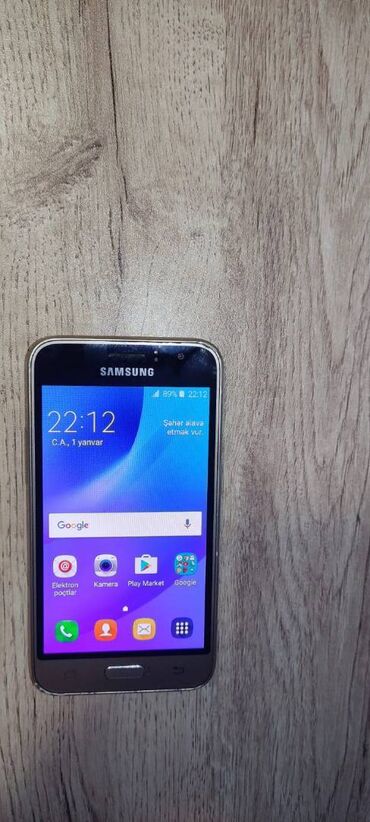 samsung e1202: Samsung Galaxy J1 2016, 8 GB, цвет - Золотой