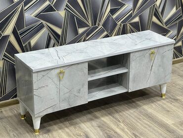 TV altlığı: *TV📺STEND* 90 azn çatdırılma pulsuz(şəhərin içi ətrafı ) Ölçü — 17