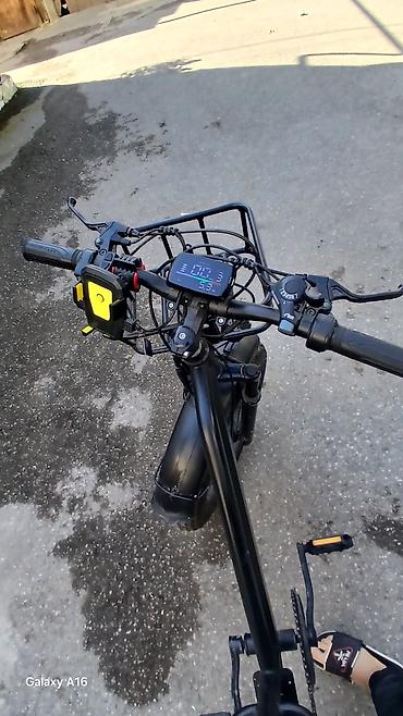 27 5 velosiped: İşlənmiş Elektrik velosipedi 28", sürətlərin sayı: 7, 750 < Vt, Ünvandan götürmə — 5