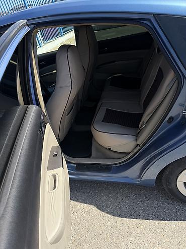 prius kapot: Toyota Prius: 1.5 l | 2006 il Hetçbek — 6