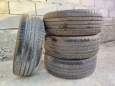 Шины: Шины 215 / 50 / R 18, Лето, Б/у, Комплект, Легковые, Корея, Kumho