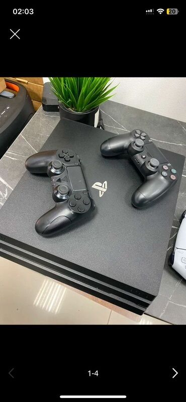 PS4 (Sony PlayStation 4): Sony PlayStation 4 Pro (PS4 Pro), черная Комплектация по фото: -