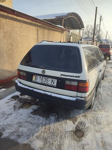 Volkswagen: Volkswagen Passat: 1991 г., 1.8 л, Механика, Бензин, Универсал at lalafo.kg — 4 Volkswagen: Volkswagen Passat: 1991 г., 1.8 л, Механика, Бензин, Универсал — 4