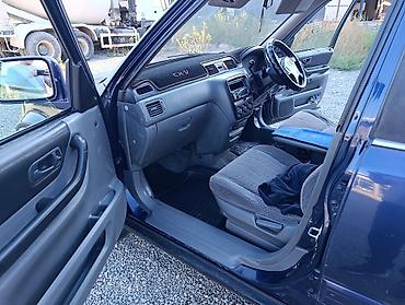 shevralet aveo: Honda CR-V: 1996 г., Бензин, Кроссовер — 5