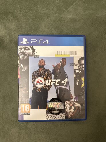 ps4 dualshock: Ufc4 ideal veziyetde. Cızıqsızdır. ✅