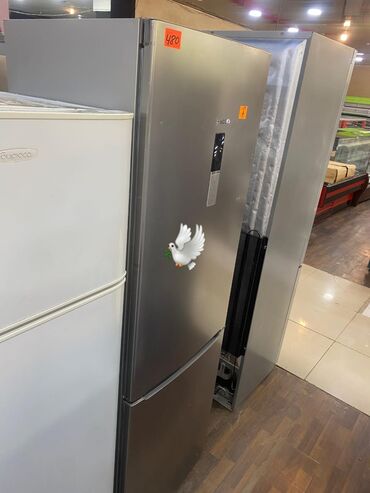 Divanlar: İşlənmiş 2 qapılı Bosch Soyuducu Satılır
