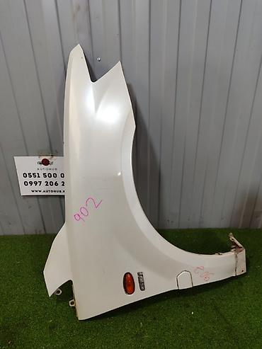mitsubisi: Правое переднее крыло для Mitsubishi Chariot/Chariot Grandis N84W — 1