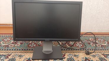monitor 19: Dell LCD monitor - Təxmini diaqonal: 22–24 düym (geniş ekran, 16:9)