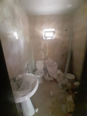 Həyət evləri və villaların satışı: Binəqədi qəs. 4 otaqlı, 240 kv. m, Kredit yoxdur, Yeni təmirli -da lalafo.az — 9 Həyət evləri və villaların satışı: Binəqədi qəs. 4 otaqlı, 240 kv. m, Kredit yoxdur, Yeni təmirli — 9